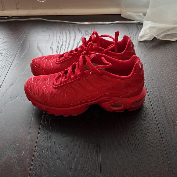 Mens Red Nike Air - Picture 2 of 4